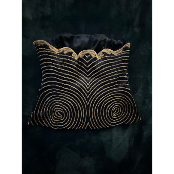 Coast Embroidered Bustier Top
Silk Blend Navy and Gold
Size 12 - Picture 3 of 7